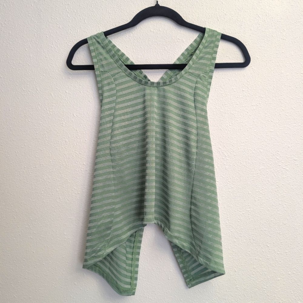 ZYIA Active Forest Nimbus Split Open Back Athletic Tank Top Green Stripes - Picture 3 of 6